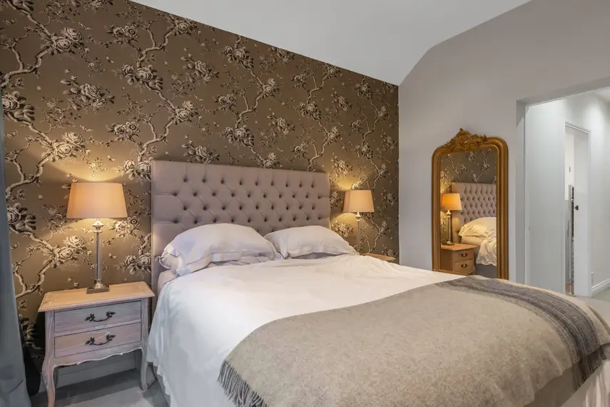 Wallpapering